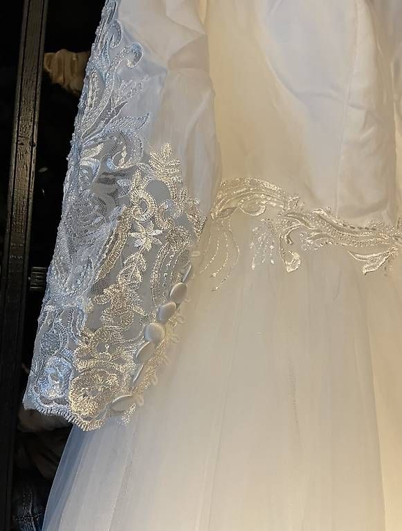 Vestiti: Brautkleid 40-42 – Usato da Niederhasli venduto da sev_d7hq 3