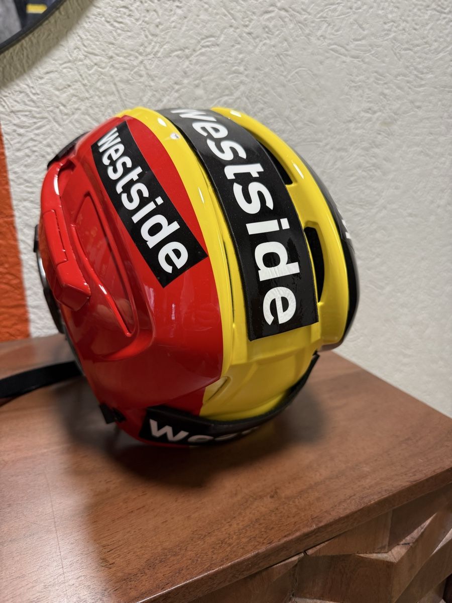 Reebok Caschi: Reebok Eishockey Helm mit Gitter - SCB Fan-Edition – Usato da Seedorf BE venduto da the_wd2t 2