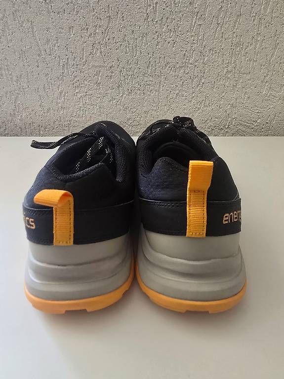Scarpe da uomo: Sportschule Gr 43 – Usato da Brüttisellen venduto da mfran 1