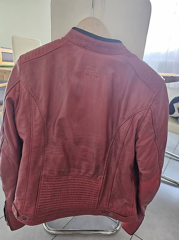 Giacche: RICHA Damen-Motorradlederjacke  – Usato da Gunzwil venduto da peschi1204 1