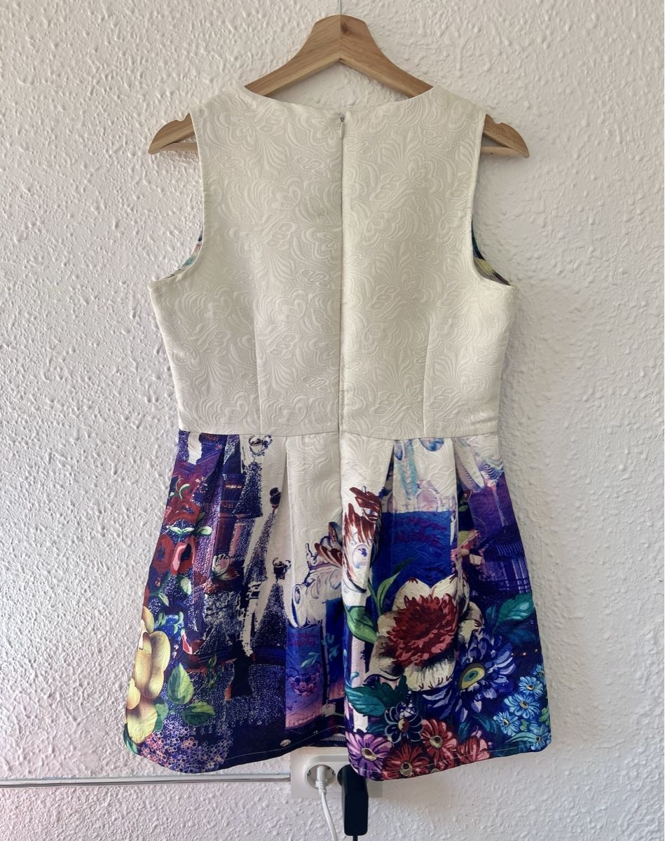 Vestiti: Robe d'été fleurie, taille S-M, comme neuve! – Nuovo (secondo la descrizione) da Carouge GE venduto da Emilynette 3