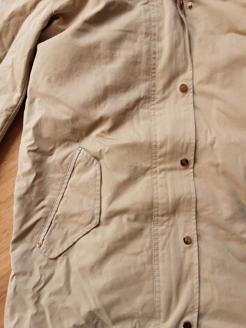Zara Cappotti: Zara Basic Wintermantel mit Kapuze, Grösse XS Beige! – Usato da Altdorf UR venduto da Brandli 2