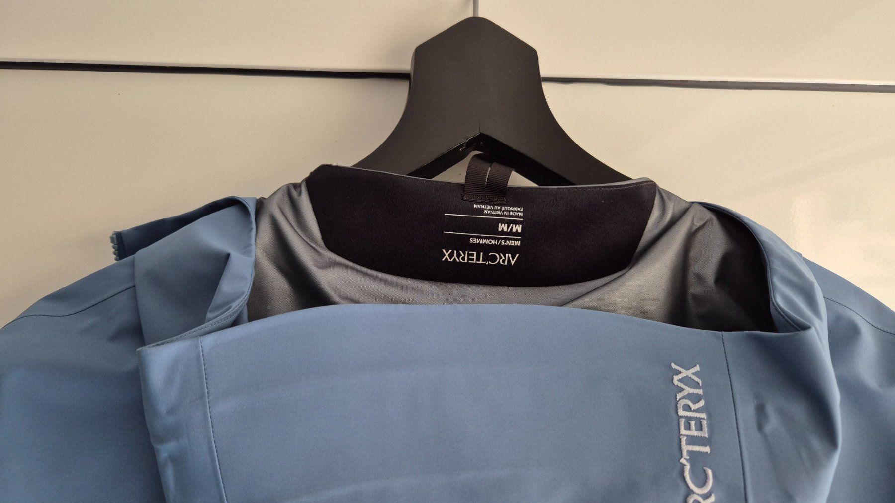 Arcteryx Vestes: Arc'teryx Beta Jacket M, Regenjacke – Neuf (Voir description) à Freienbach par Sector1 8