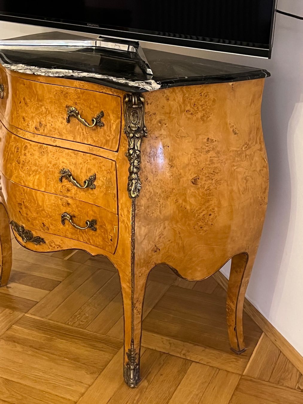 Cassettiere: Barock Kommode Barockstil Marmorplatte Messing Schrank – Usato da Gemünden venduto da GEUENWALD 3