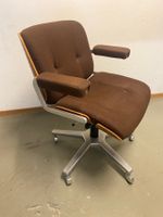 Der Pasal 70er Giroflex Bürostuhl