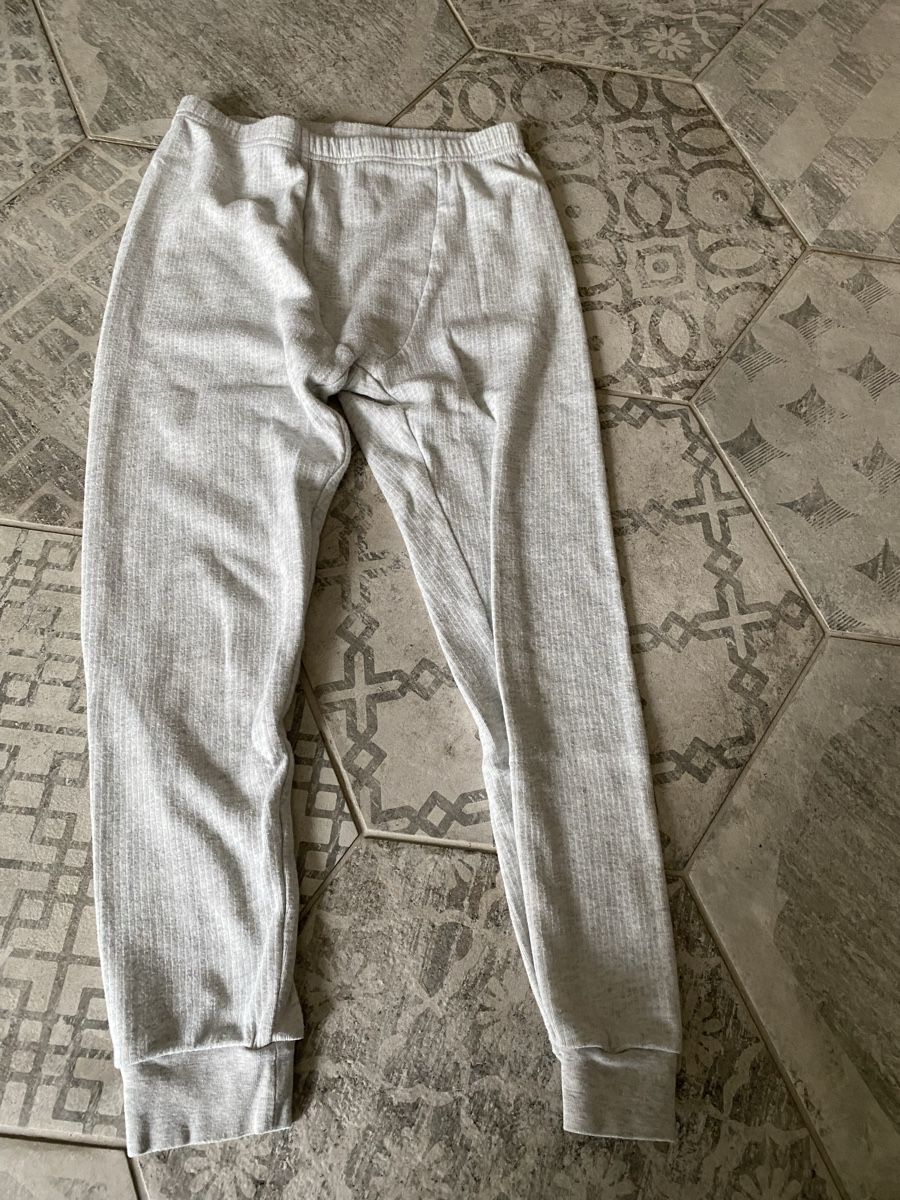 Calze & Collant: bequeme Leggins Gr. 146 – Usato da Rüti ZH venduto da zoli01