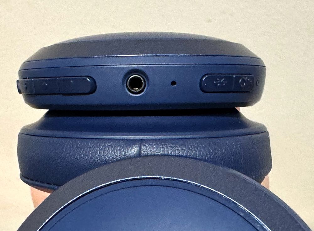JBL LIVE 460NC On-Ear wireless bluetooth Kopfhörer mit Acc. 5