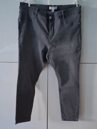 Skinny Jeans Grösse 46