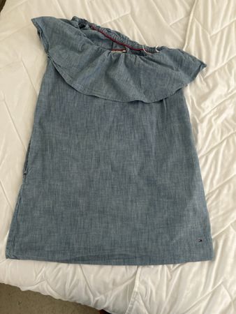 Tommy Hilfiger Kleid blau Grösse S mit Rüsche