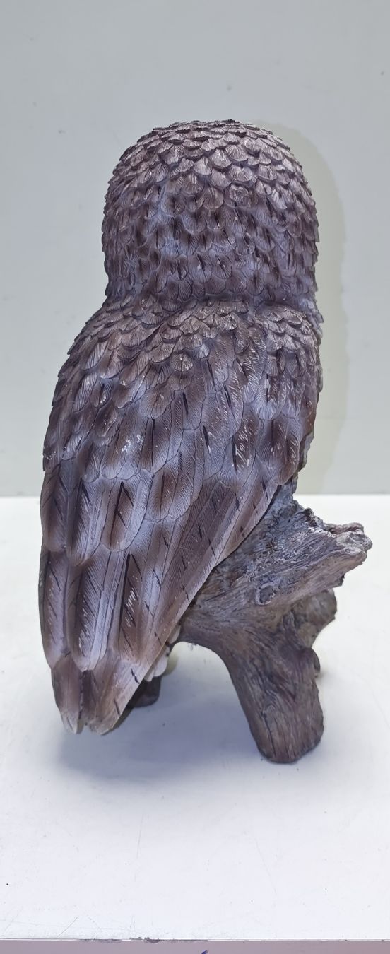 Statuette: Eule, aus robustem Kunststein (nov710) – Usato da Künten venduto da Schnaepplihuus 2