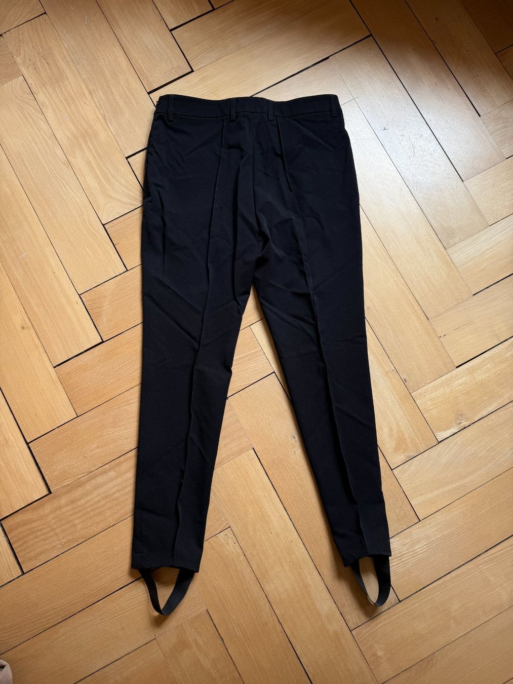 Pantalons: VANILIA - Hose schwarz 40 – D'occasion à Zürich par Diazaio 2