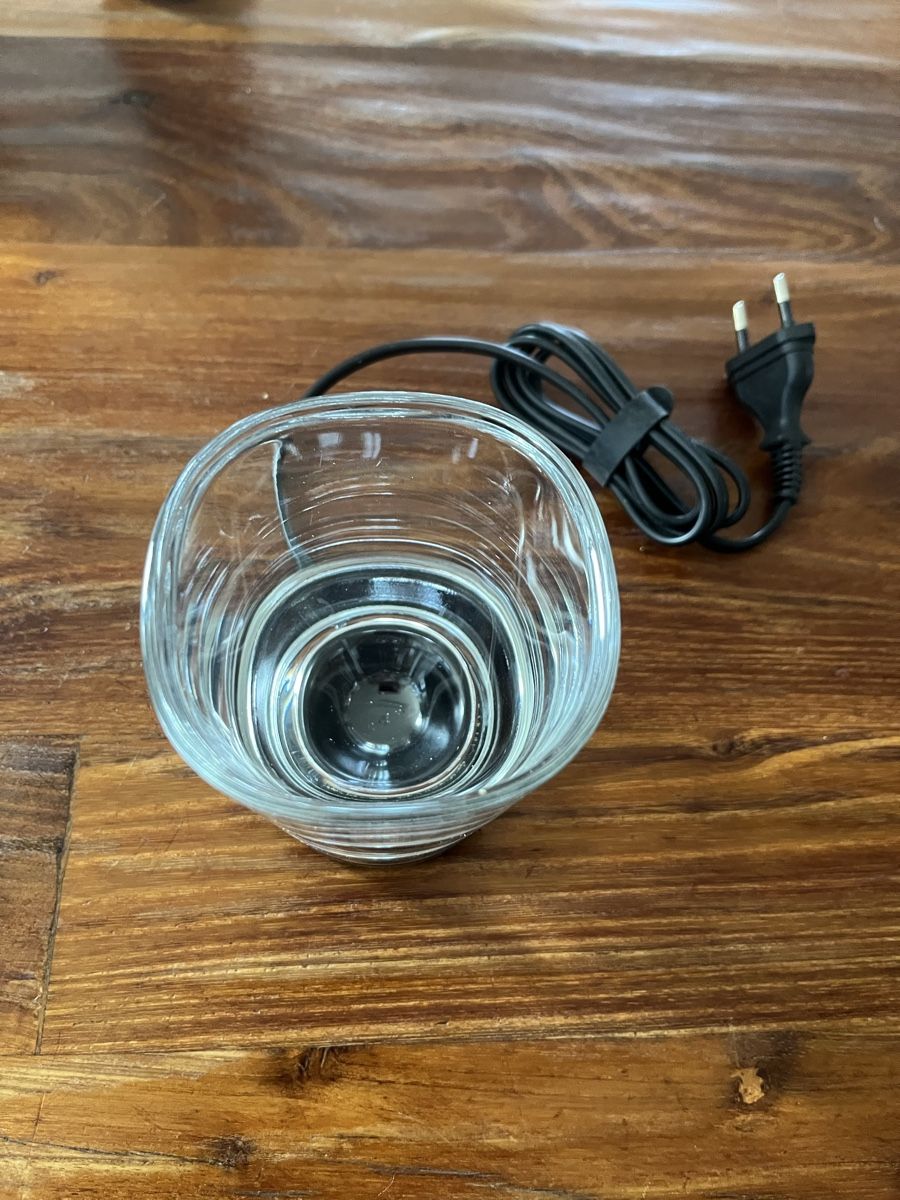 Philips Caricabatterie: Ladestation Philips Glasbehälter mit Kabel und Stecker – Nuovo (secondo la descrizione) da Gurbrü venduto da Simiramis 1