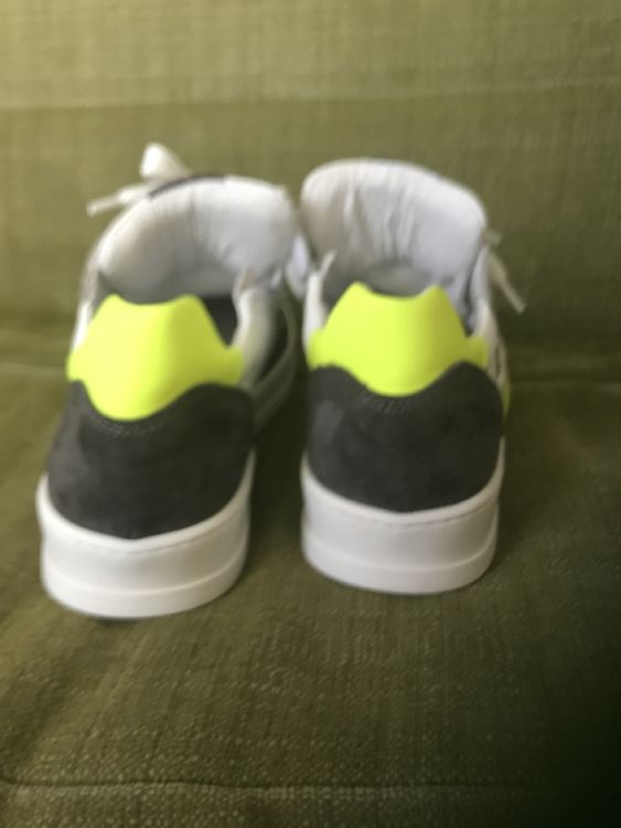 Chaussures hommes: Coole Neue Leder Sneakers, unisex ,Gr 37 – Neuf (Voir description) à Zürich par Leders 1