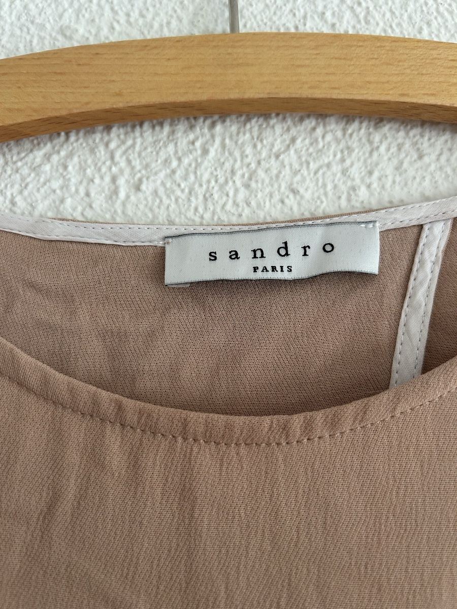 Sandro Top: Haut Sandro Paris, beige et blanc, taille 1 – Usato da Morges venduto da cat_6cm9 1