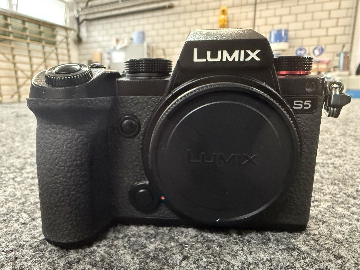 Panasonic Appareil photo: Panasonic Lumix s5 – D'occasion à Finsterhennen par klopfi70 1