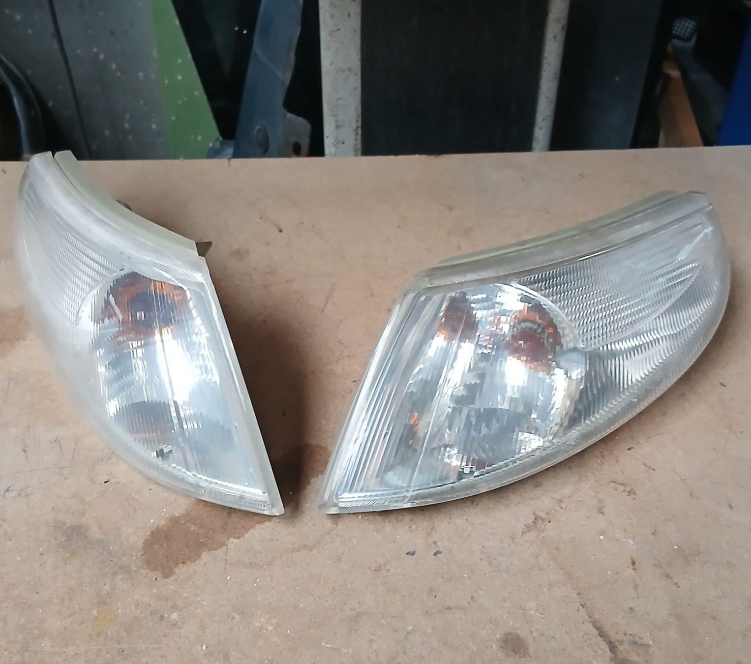 Saab Fari: Clignotants Saab 9-5  – Usato da la heutte venduto da Auto-stock