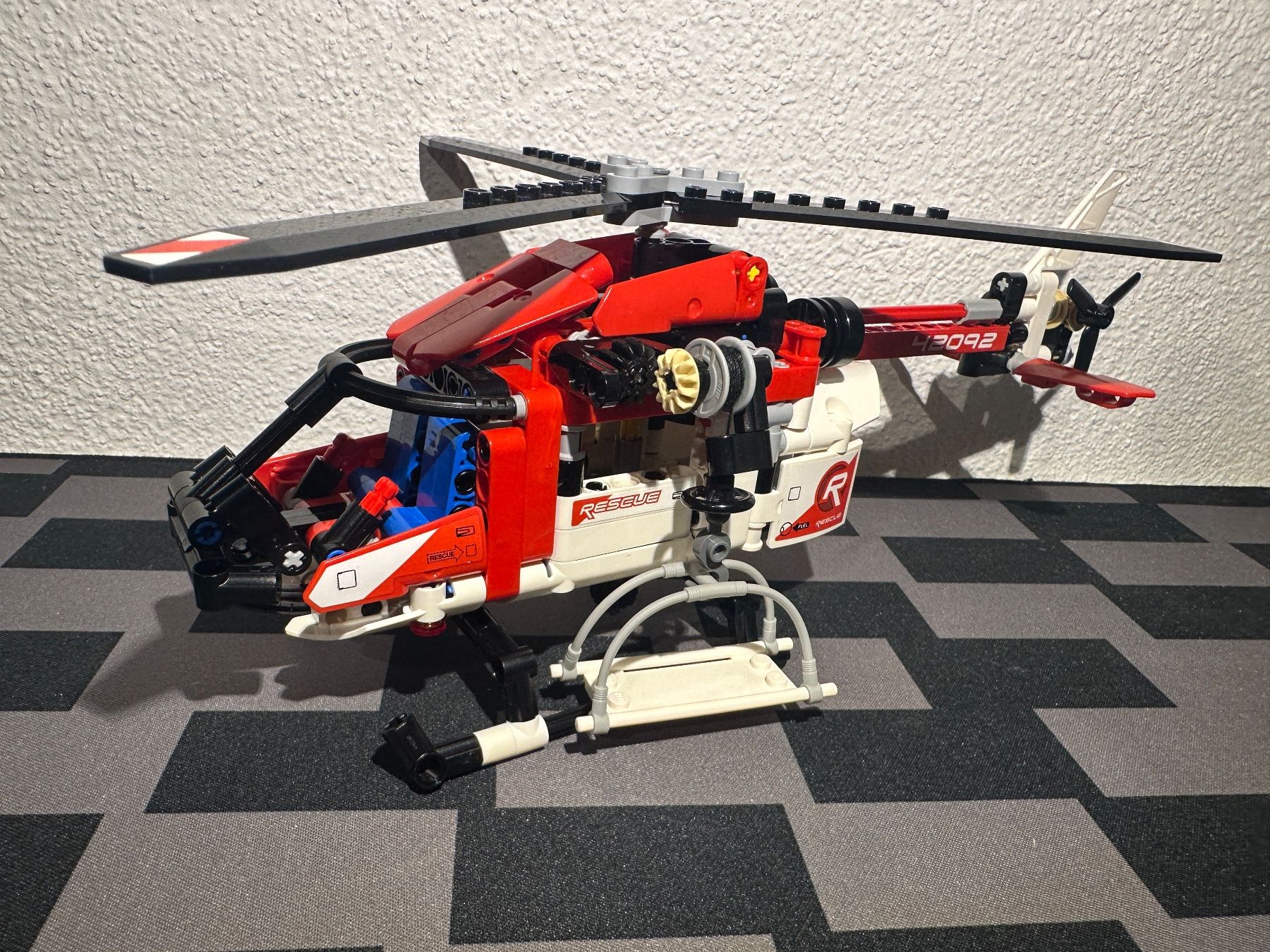 Lego Kit di costruzioni: Lego Technic 42092 Rettung Hubschrauber | Helikopter – Usato da Kappel SO venduto da MyFunBox 3