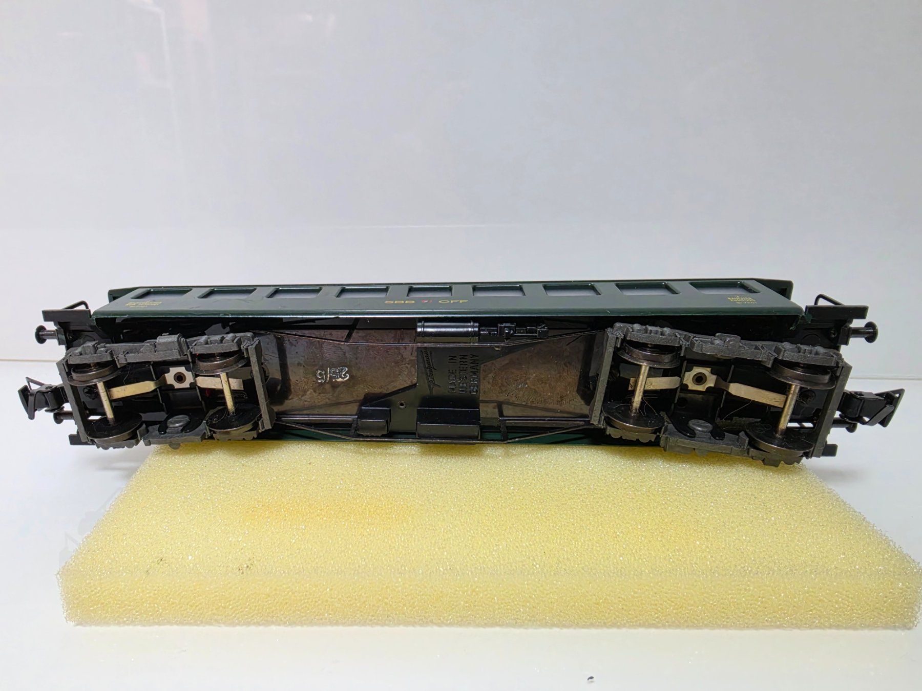 Fleischmann Modellini di ferrovie: Fleischmann SBB Personenwagen H0/DC – Usato da Neuenhof venduto da ludovicco 5