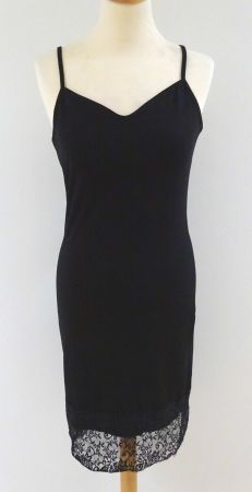 Club L - Neues Kleid mit Spitzensaum - schwarz - Grösse M