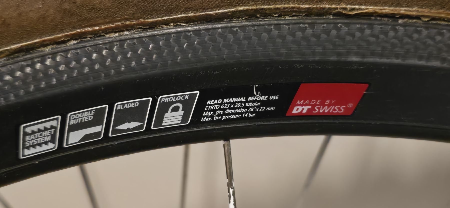 Swiss Pezzi di ricambio: Velo Felgen Carbon – Usato da Weiningen ZH venduto da ped_fbx2 2