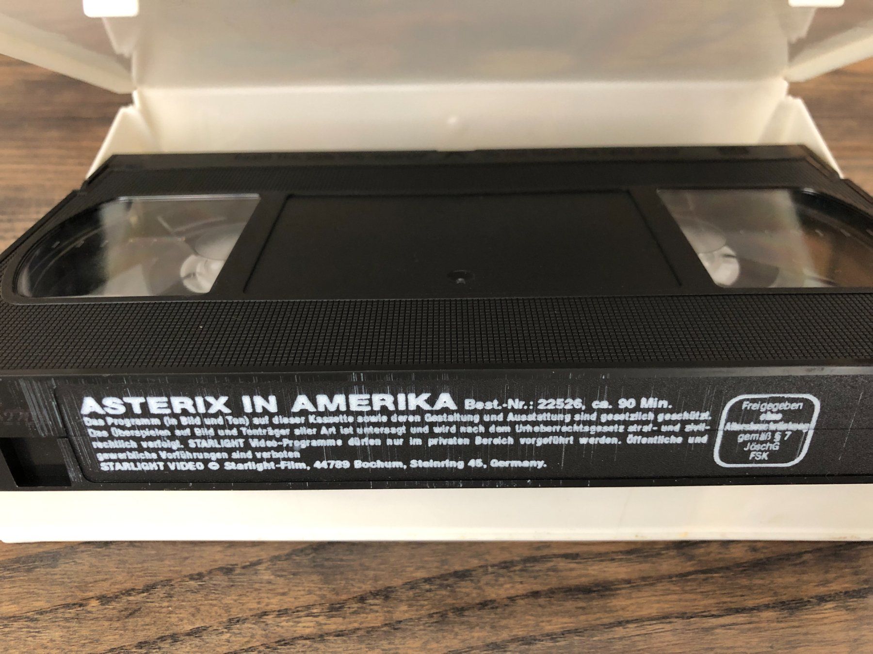 Tutti i VHS: Asterix in Amerika VHS Videokassette Klassiker – Usato da Berg am Irchel venduto da Zweiti_Chance 2