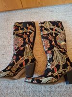 Stiefel Stoff gemustert schwarz/rot/gold Grösse 38 guter ...