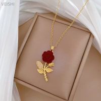 🌹 18k vergoldete Halskette mit roter Rose