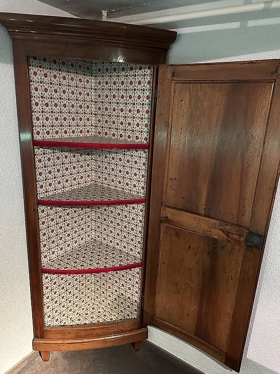 Armadi: Eckschrank – Usato da Zürich venduto da Tarmosas1 2