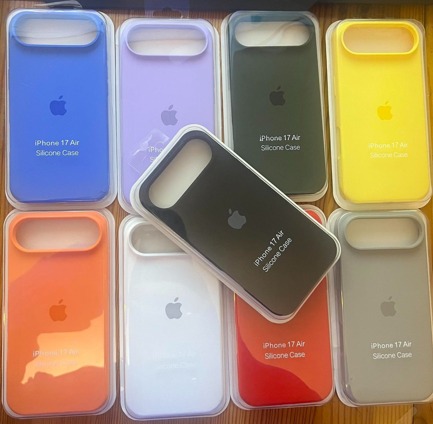 Cover & Protezioni schermo: Coque iPhone 17 AIR Différentes couleurs. Hülle – Usato da Eysins venduto da pro_7lnq