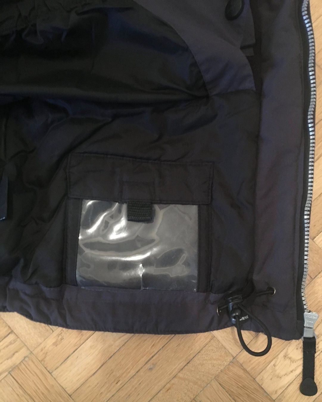 Board: Snowboardjacke MAX DRIVE – Usato da Zürich venduto da Tzhkely24 7