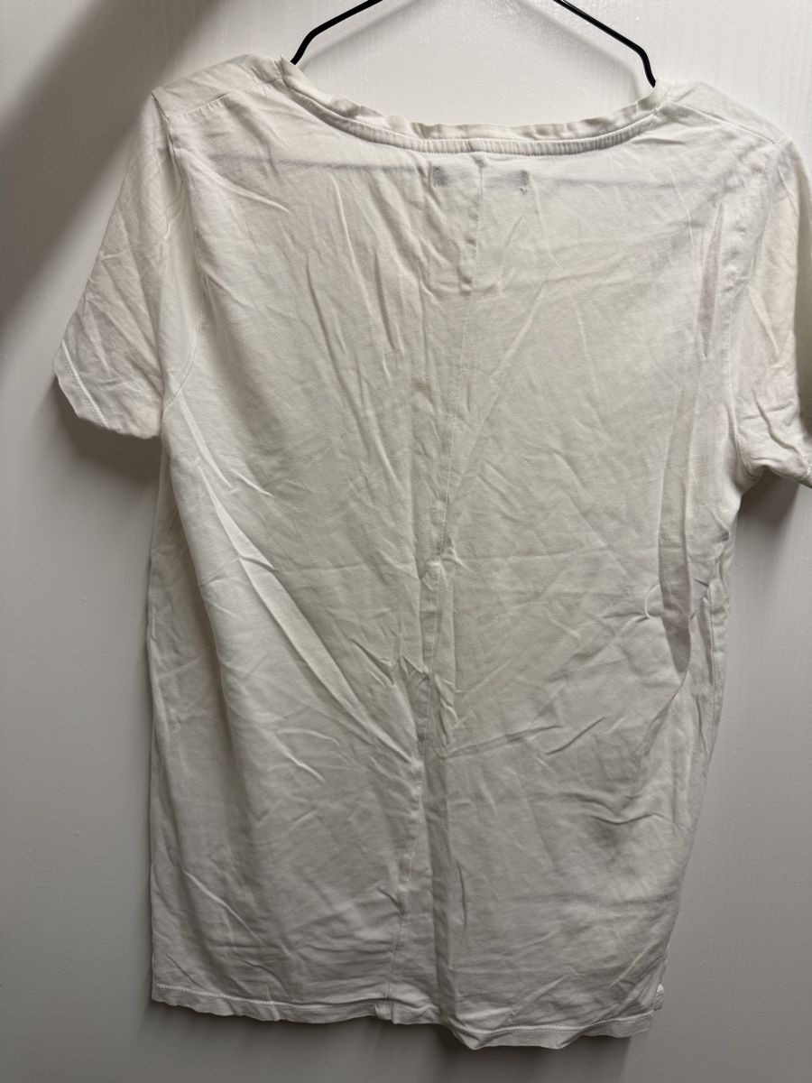 T-shirt: House Basic White T-Shirt, M, V-Neck, Summer Essential – Usato da Interlaken venduto da pat_b8yn 2