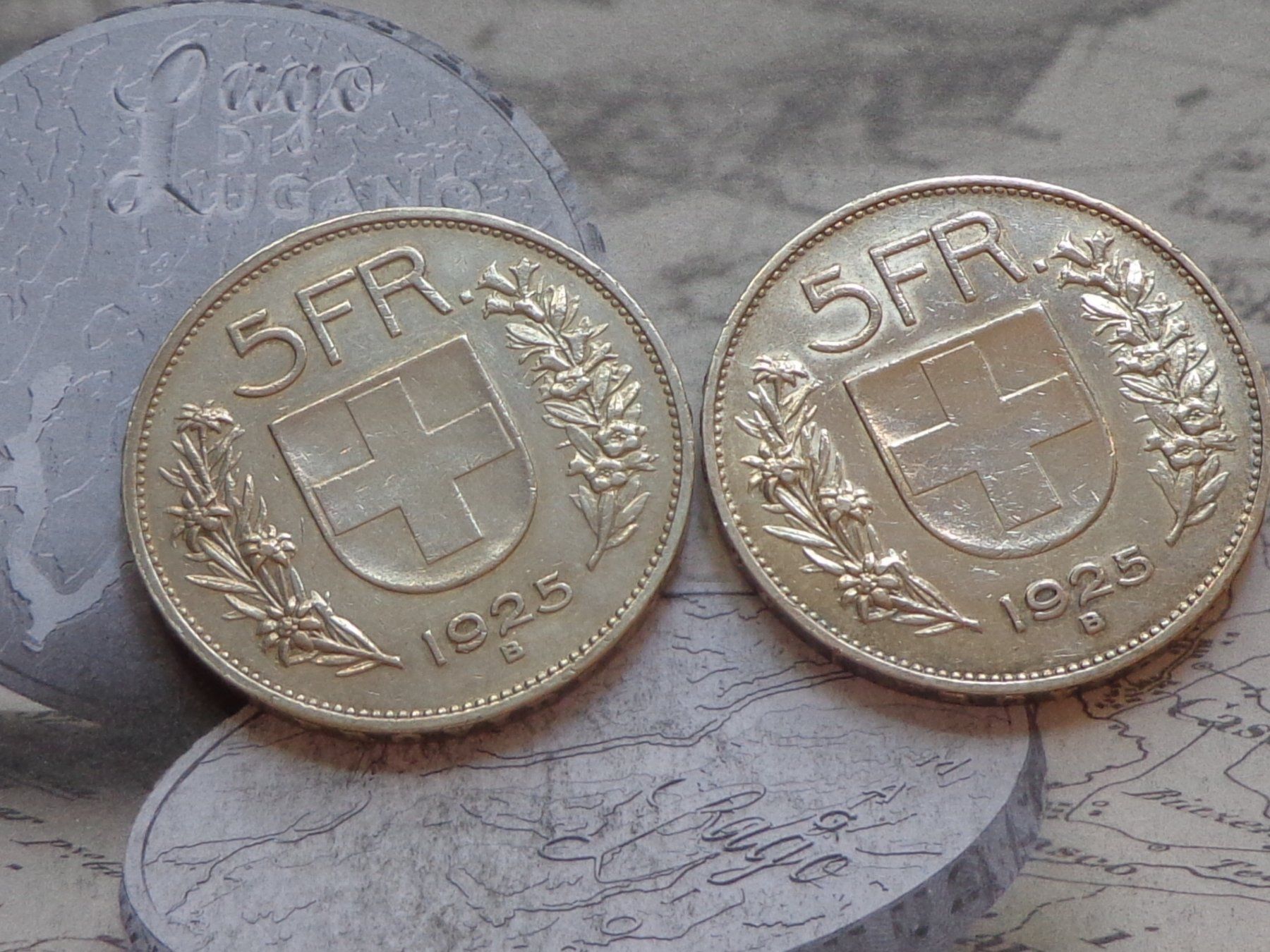 Toutes les monnaies: 2 x 5 Fr. 1925 B - Belles pièces – D'occasion à Pully par UCA01
