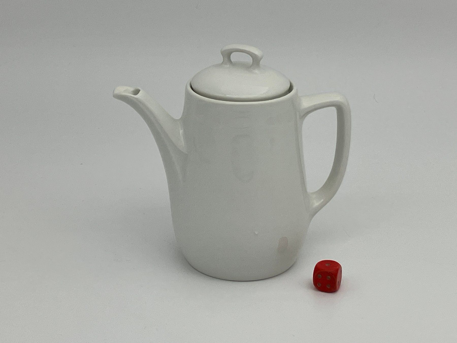Teiere: Süsses Kaffeekännchen Langenthal Jahrgang 1928 – Usato da Uttigen venduto da I_like 1