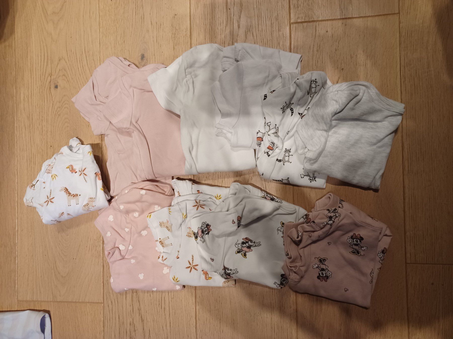 Lotti & Set di vestiti: Mädchenkleidung gr 98/104 – Usato da Stans venduto da TrudiSoulshine 2