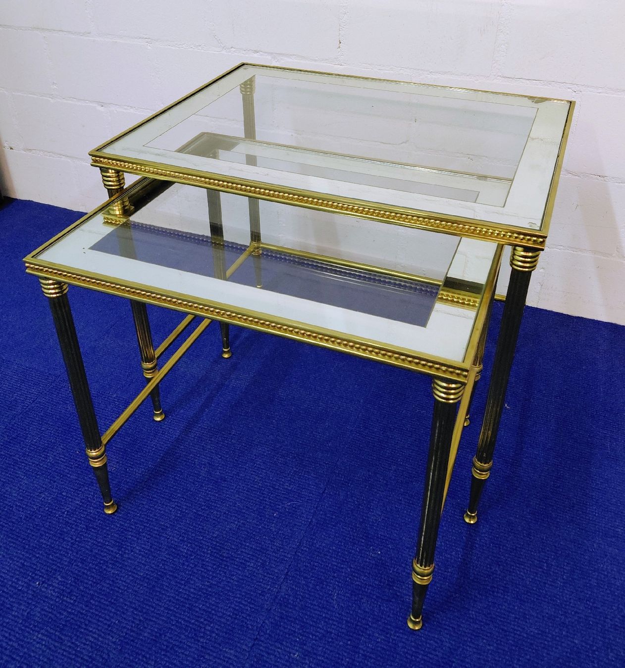 Tavoli: Beistelltische Set Messing Glas – Usato da Wabern venduto da Pille68