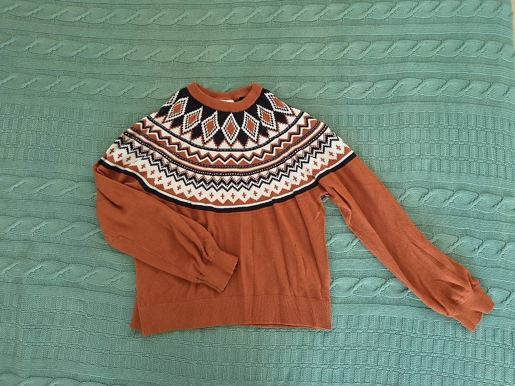 Pullover & Sweatshirts: Pullover – Gebraucht aus Zürich von Nat07