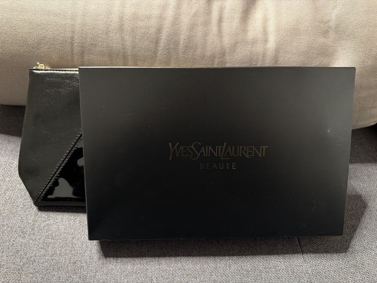 Saint Laurent Custodie per cosmetici: YSL Kosmetiktasche NEU – Nuovo e nell'imballaggio originale da Rickenbach SZ venduto da Bumblebee_3103 1