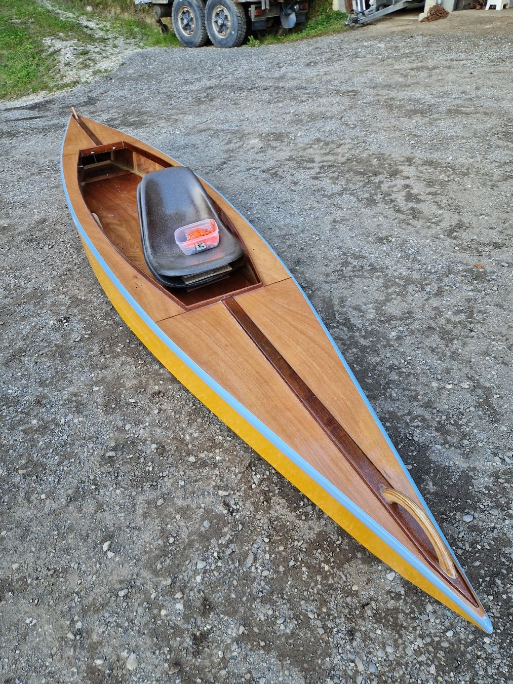Bateaux: Boot  Ruderboot Kajak – D'occasion à Sumiswald par ForstCounty 5