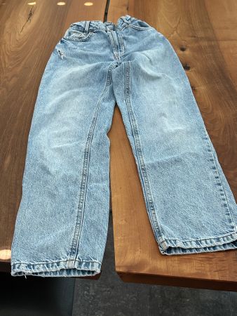 Jeans ZARA Grösse 11-12 Jahre CM 152 leicht getragen