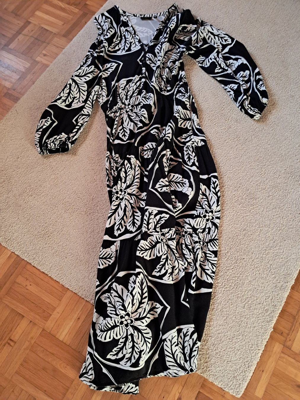 Kleider: Elias Rumelis Sommerkleid Small – Gebraucht aus Kefikon TG von theratpack20 6