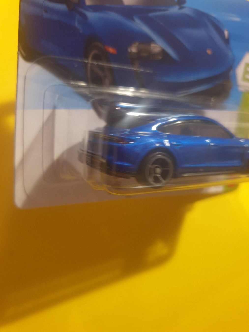 Hot Wheels Modellini d'auto: Hot Wheels PORSCHE TAYCAN TURBO S – Nuovo e nell'imballaggio originale da Oftringen venduto da Rotor 4