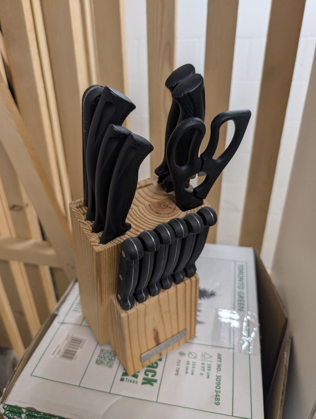Messer: Küchenmesser-Set mit Holzblock – Gebraucht aus Muri AG von burki_96