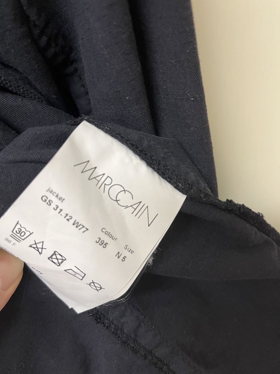 Marc Cain Jacken: Marc Cain dunkelblaue Jacke M – Gebraucht aus Teufenthal AG von Nanahu 2