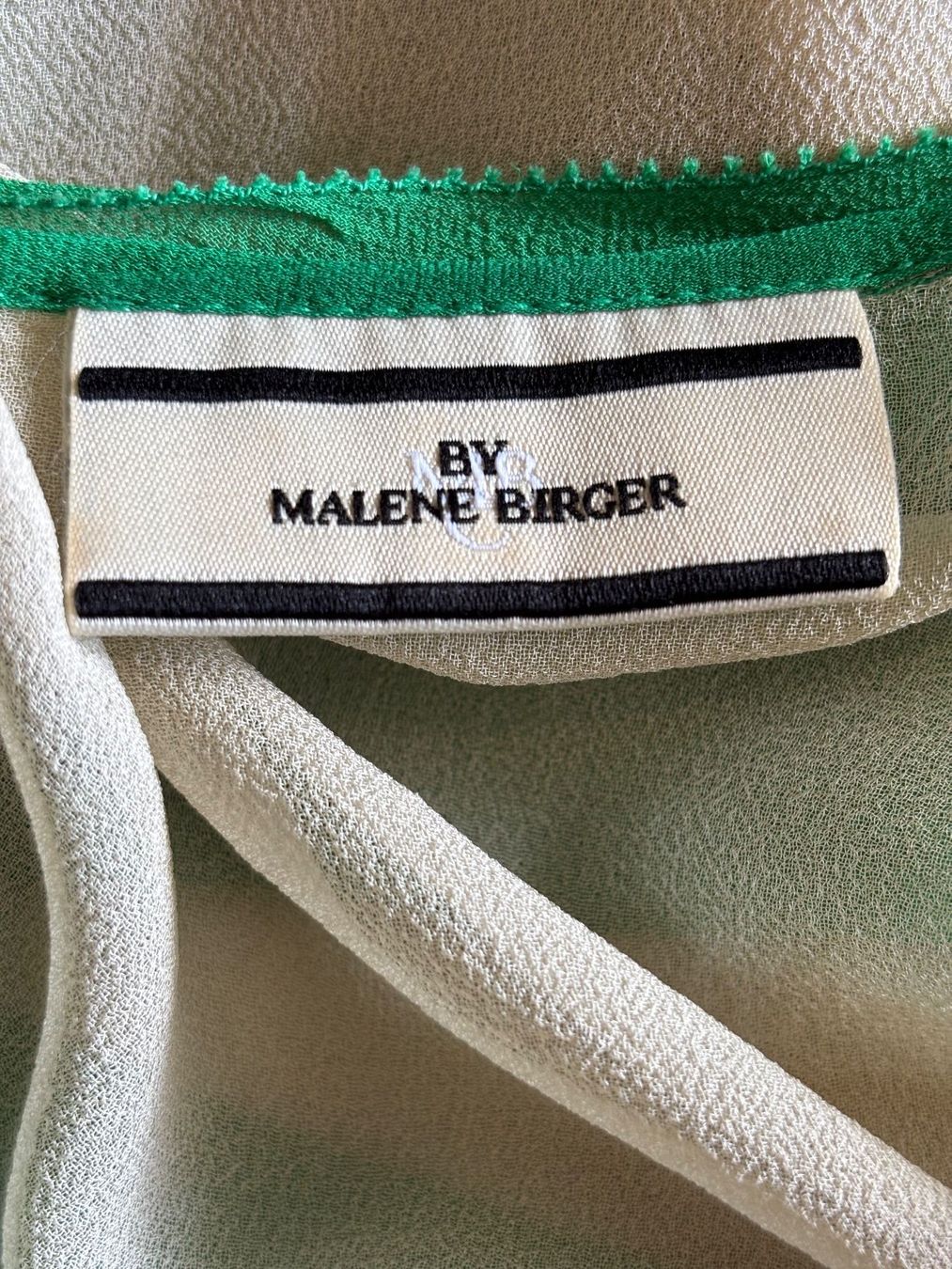 Malene Birger Chemisiers: BY MARLENE BIRGER zarte Bluse Gr. 40 – D'occasion à Zürich par missmodernage 5