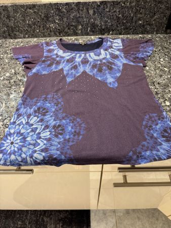 schönes Shirt Desingual neuwertig Gr.S