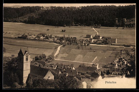 Cartoline postali: Pieterlen, Panorama mit Kirche, Dorf und – Usato da Berlin venduto da bartko-reher