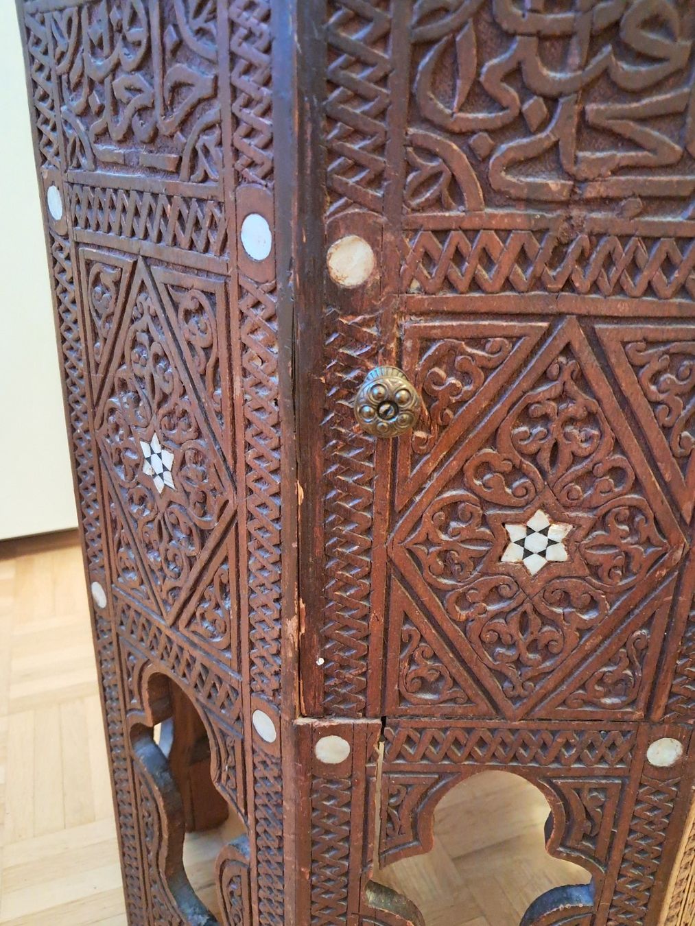 Tische: Table antique ottomane – Gebraucht aus Lausanne von Lilililili 5