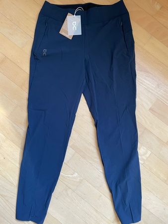 On Running Lightweight Pants, Laufhose Damen Gr. S, blau NEU