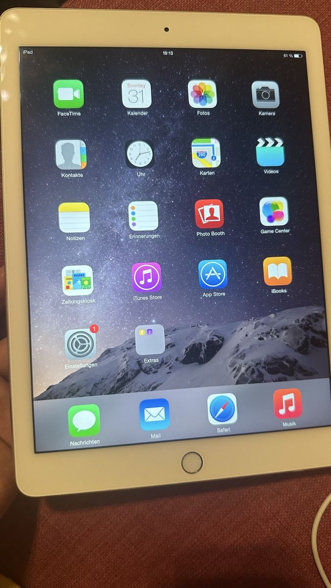 Apple Tablet PC: iPad Air 64GB – Gebraucht aus Thun von James_VI
