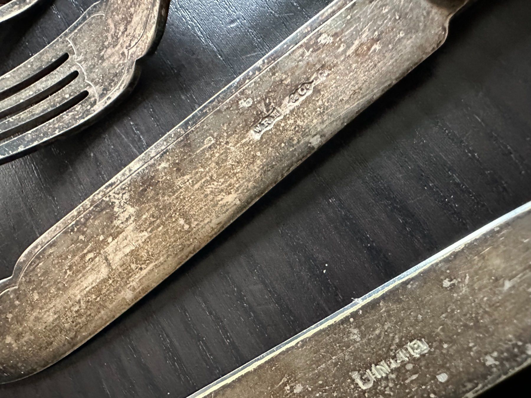 Set di posate: Antikes Besteck mit Schale – Usato da Buttwil venduto da magdalena60 4